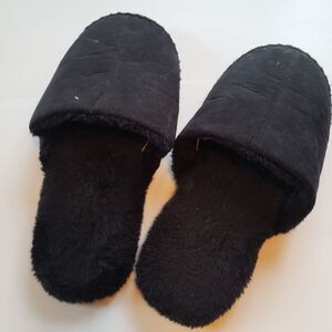 Men’s Black Slide Slippers Size 12 NWT Indoor/Outdoor Foam Comfort House Shoes